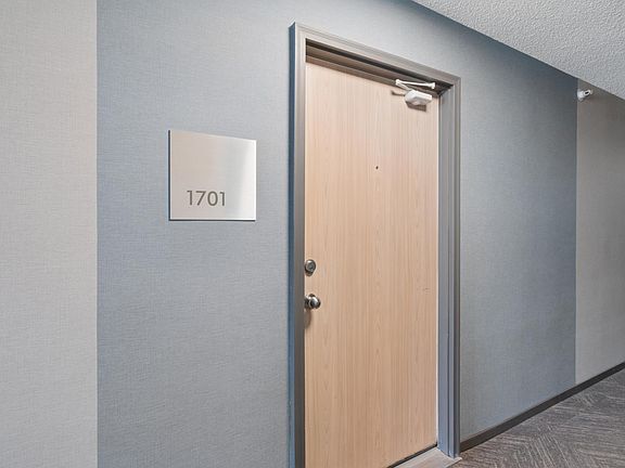 2nd image of 1225 Lasalle Ave APT 1701