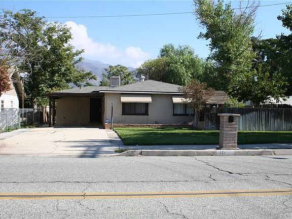 2nd image of 121 De Anza Dr