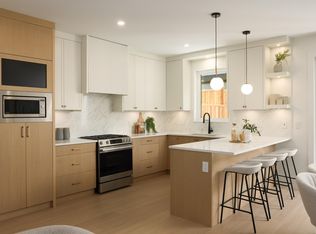 6525 Dufferin Ave #5, Burnaby, BC V5H3T2