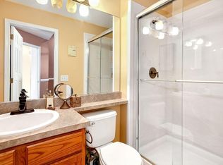 3 Boehm Dr, Parlin, NJ 08859