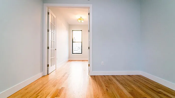 Rented by PM Management | media 17