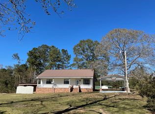 497 Moselle Oak Grove Rd, Moselle, MS 39459