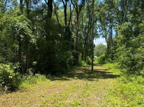 SW 158th St, Archer, FL 32618