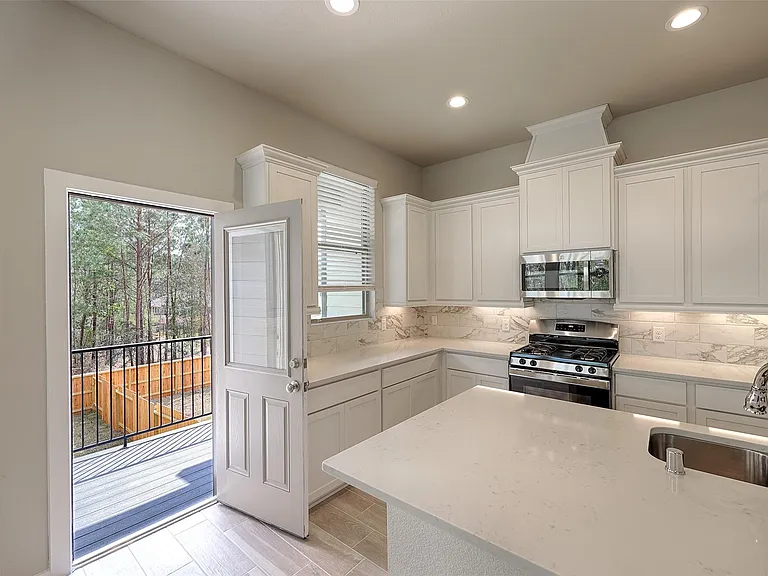 115 Handley Dr — Photo 10