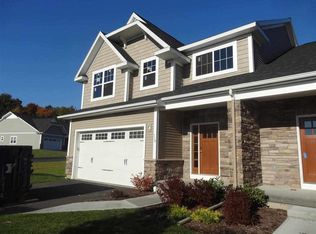 110 Lorenzo Dr, Troy, NY 12180