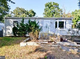 9318 Fontana Dr, Lanham, MD 20706