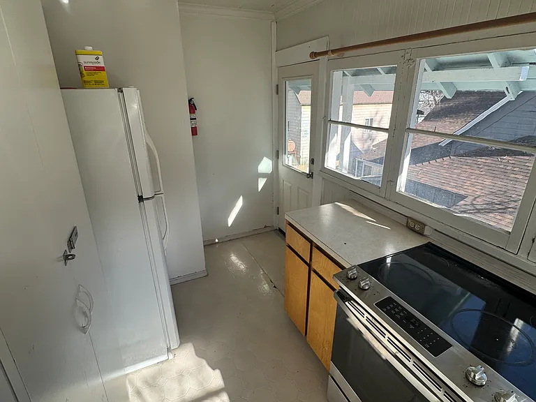 5518 Shasta Ave #A — Photo 9