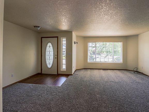 2nd image of 1204 NE 162nd Pl