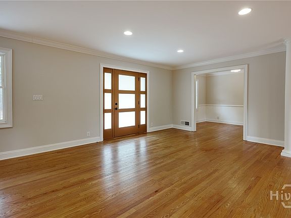 3rd image of 195 Arbor View Drive