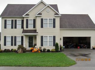 174 Murray Cir, Bluefield, VA 24605