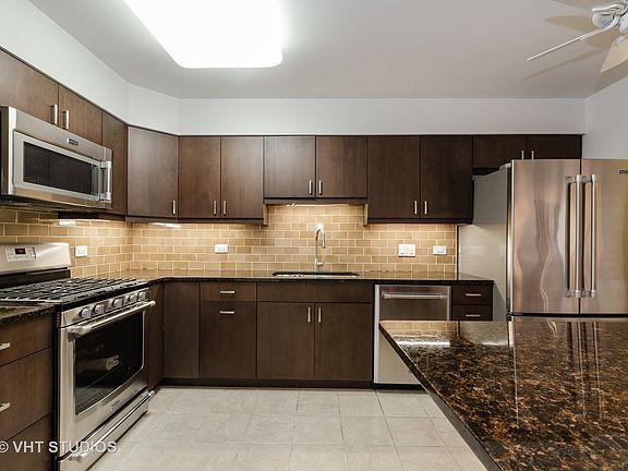 3rd image of 1700 2nd St APT 301