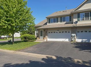 9891 Hamlet Ln S, Cottage Grove, MN 55016