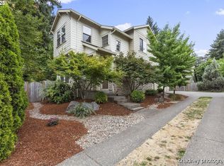5406 SW Taylors Ferry Rd, Portland, OR 97219