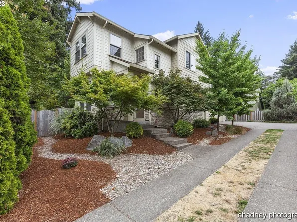 5406 SW Taylors Ferry Rd, Portland, OR 97219