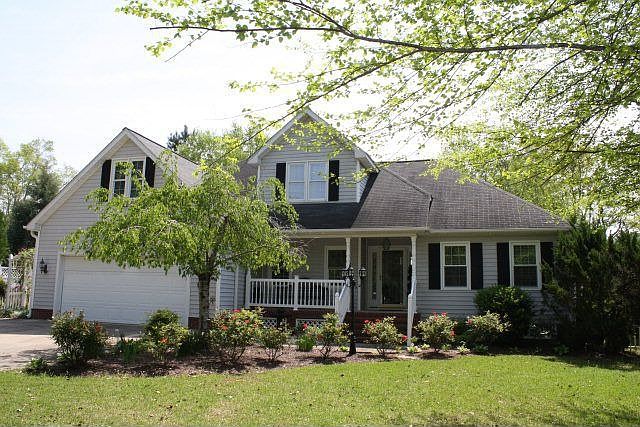 1st image of 104 Heron Ln