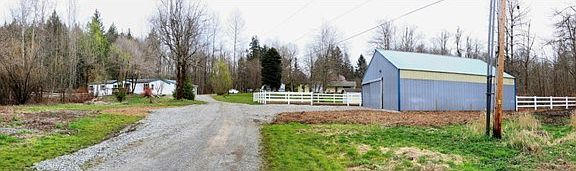 What a spread!  This could be your new horse property.
