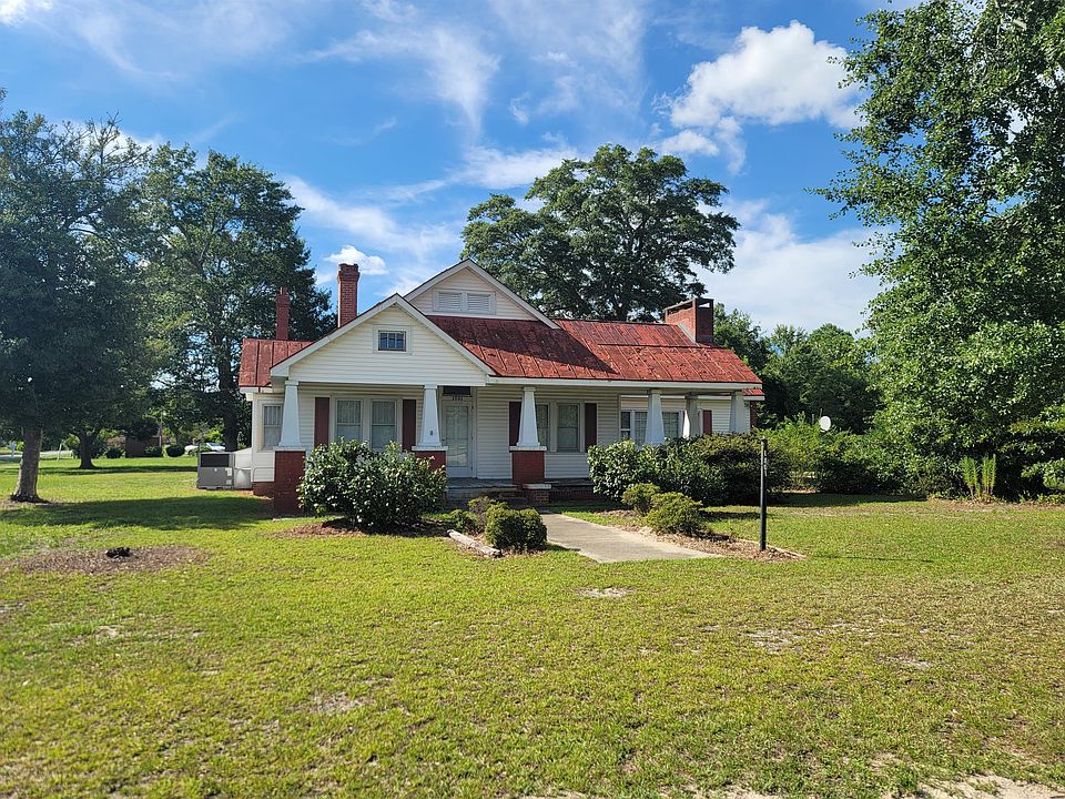 Front View of Home