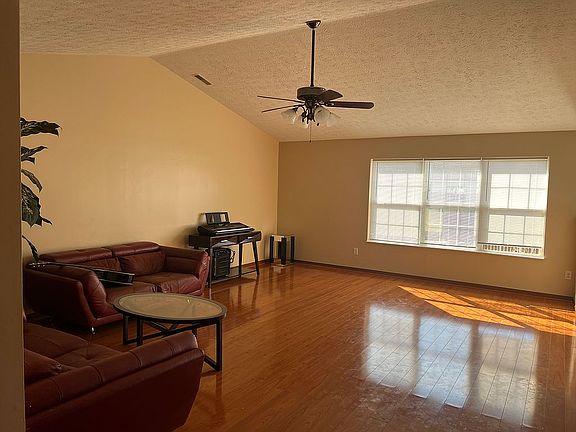 5th image of 7232 Glenwick Blvd