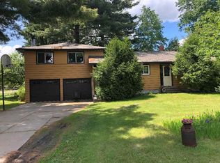 702 Pflieger St, Rothschild, WI 54474