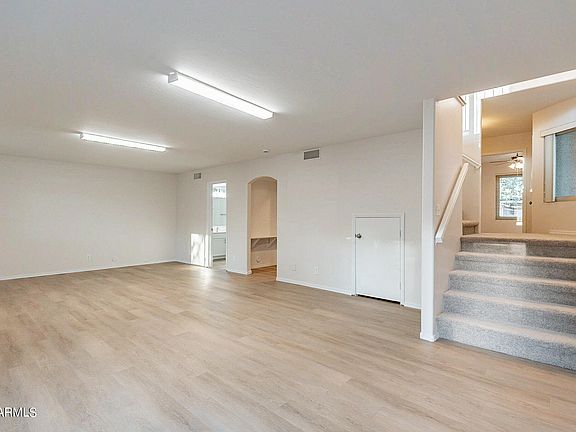 2nd image of 708 N DEAN Street