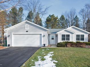 136 Shadow Bend Ln, Battle Creek, MI 49014