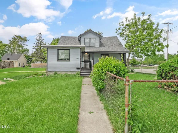 4927 N Summit St, Toledo, OH 43611