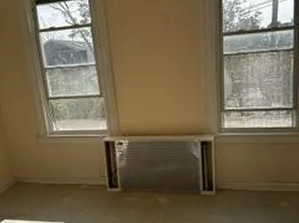 28 Lincoln Street image 6 of 16