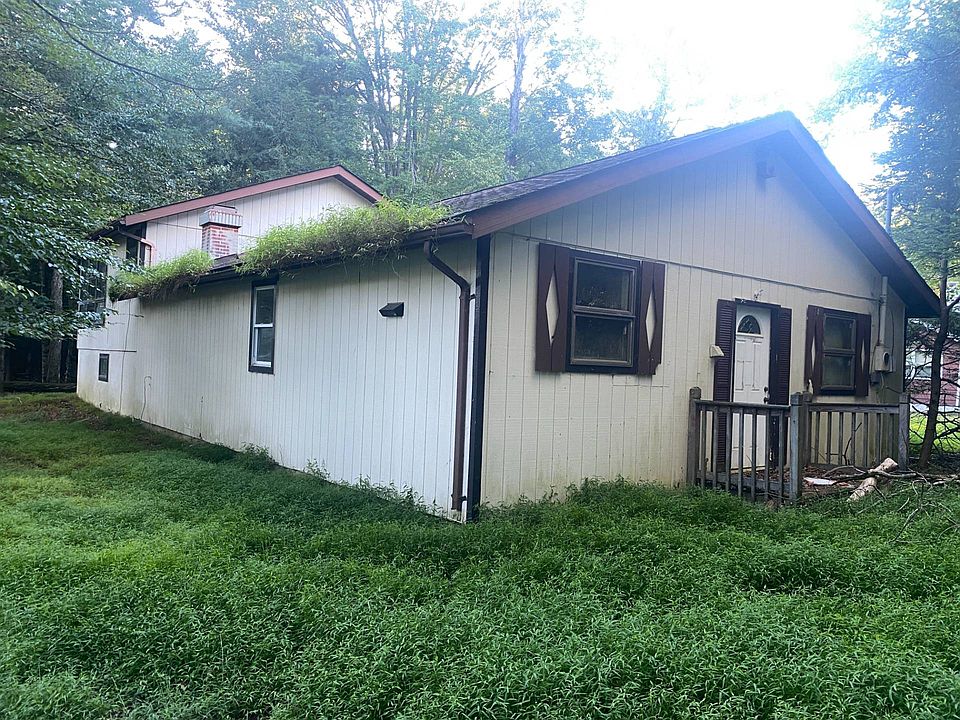 54 Sassafras Rd, Albrightsville, PA 18210 Zillow