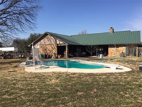 4th image of 106 Fox Creek Dr