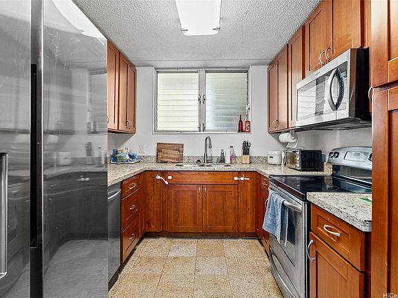 4th image of 1717 Ala Wai Blvd APT 1602