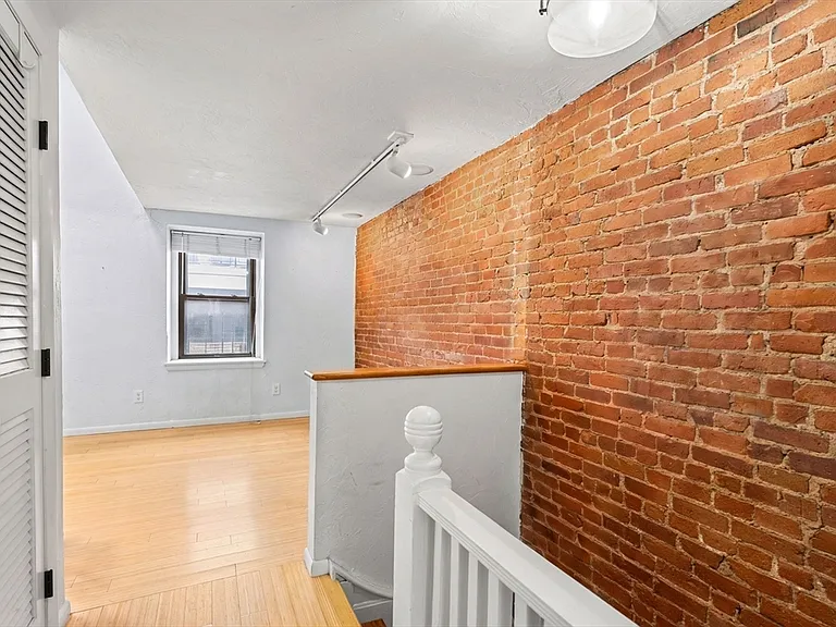 148 F St #4 — Photo 6