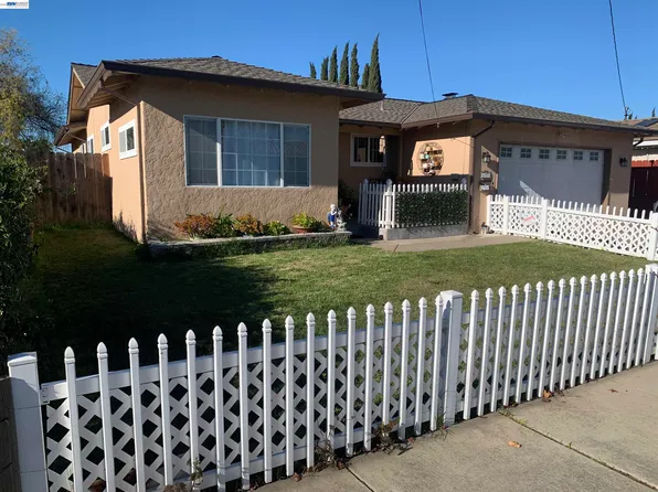 6363 Marguerite Dr, Newark, CA 94560