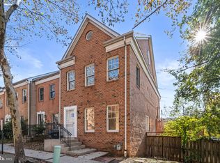 801 Hr Dr SE, Washington, DC 20032