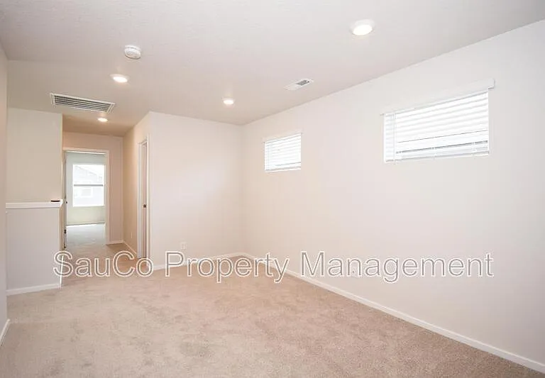 2269 Livesay Ln — Photo 14