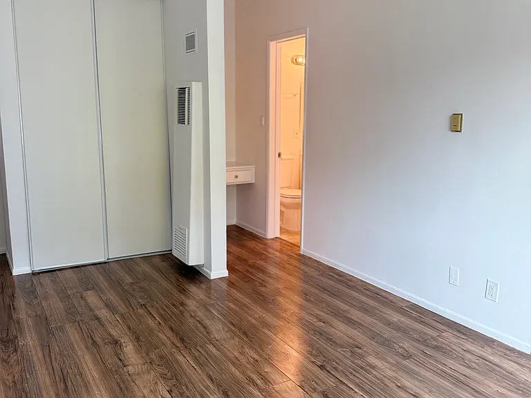 17411 Vanowen St — Photo 12