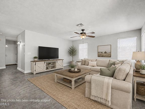 4th image of 1098 S ROCA Street