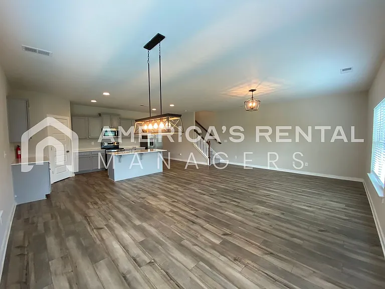 75 Cole Ln — Photo 6