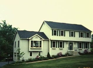 10 Copper Mill Dr, Monroe, CT 06468