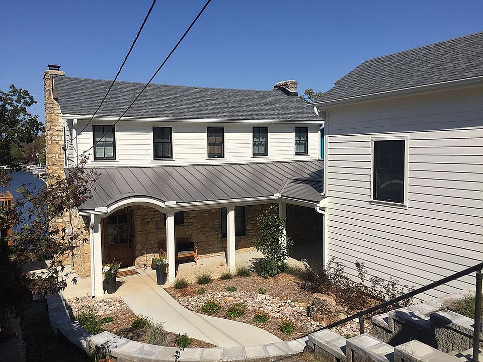 2nd image of 22 T St
