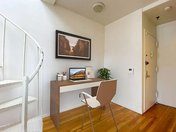 4th image of 1724 2nd Ave APT 7d