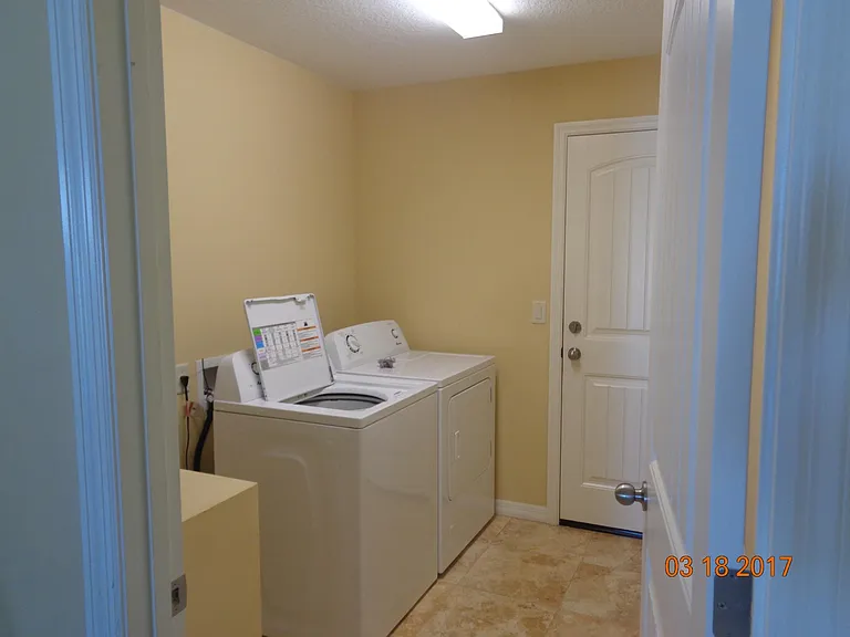 430 San Lorenzo Ct — Photo 13