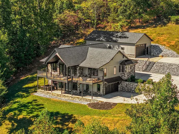 256 Feldspar Rd, New Tazewell, TN 37825