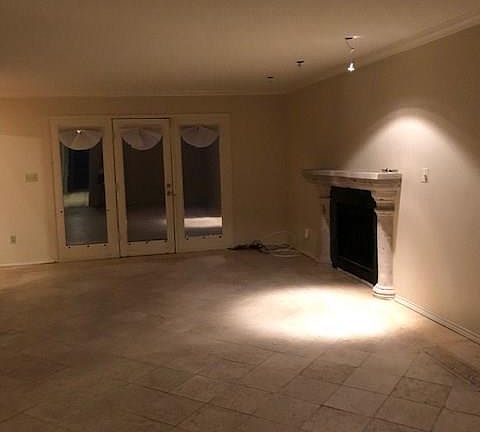 3rd image of 50 Waterfront Dr