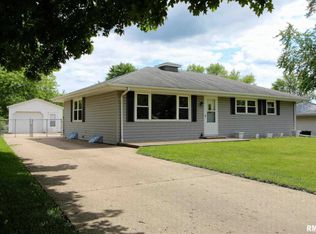 5518 N Hamilton Rd, Peoria, IL 61614