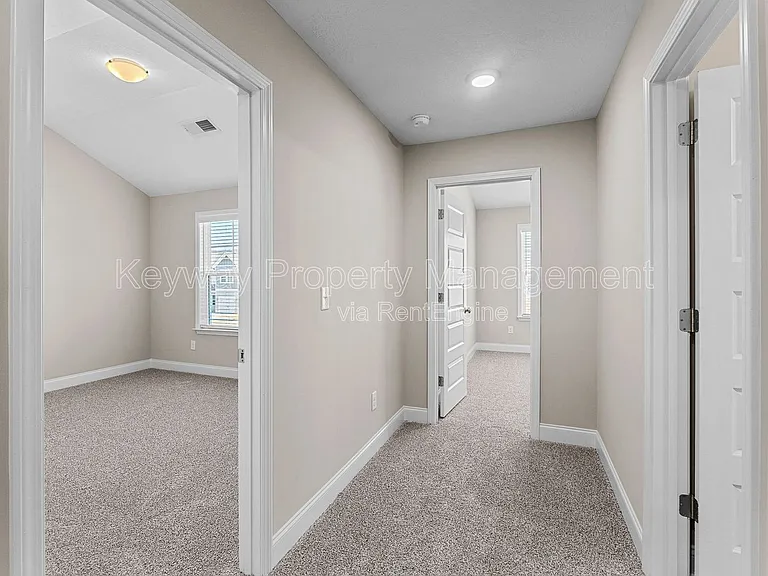 2103 Denmark Ave SE — Photo 19