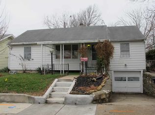 719 SW Randolph Ave, Topeka, KS 66606