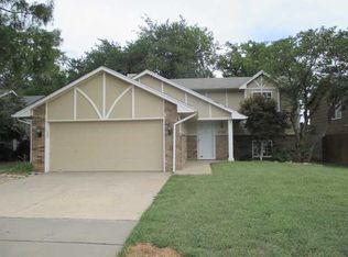 11706 W Bella Vis, Wichita, KS 67212