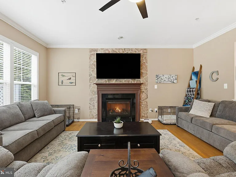 14432 Woodwill Ln — Photo 9