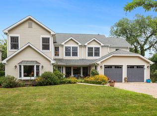 2114 Prairie St, Glenview, IL 60025