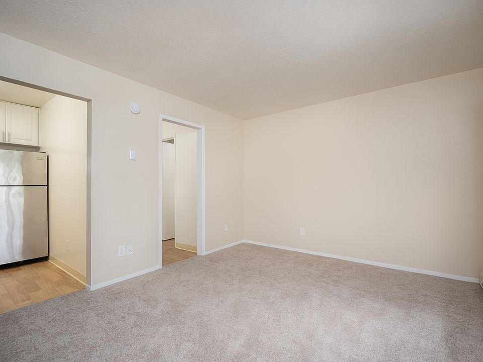 Ramona #51 ST living1